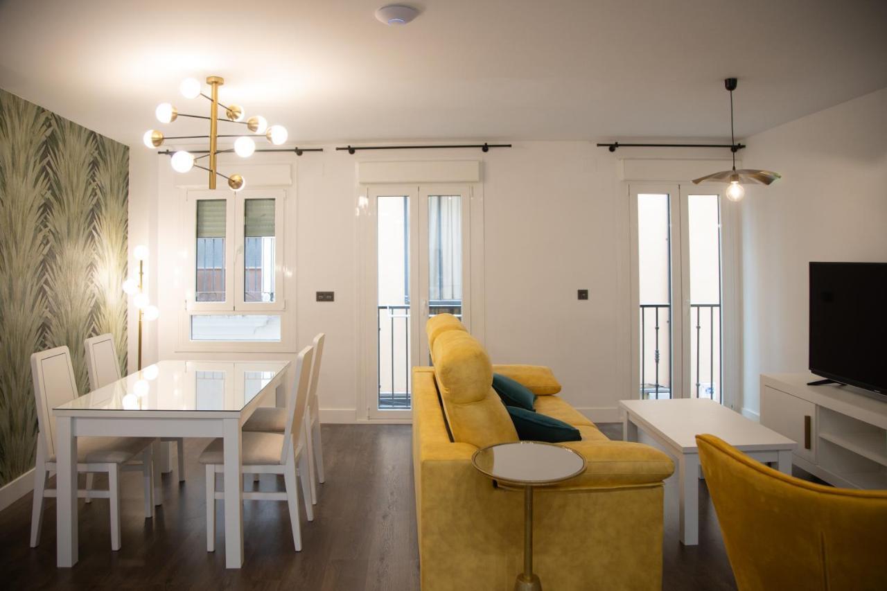 Apartamentos Boutique Cervantes Plasencia Ngoại thất bức ảnh